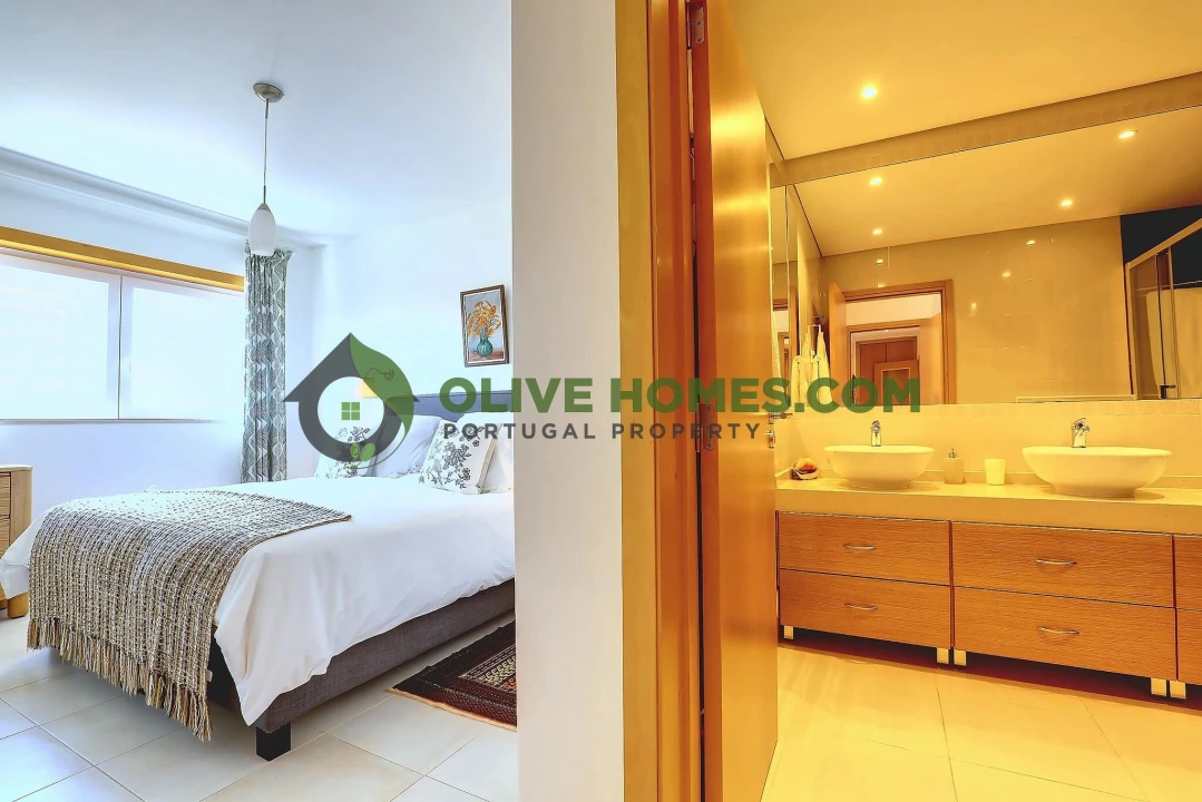 Apartamento T3 para Venda em Quarteira Foto 27