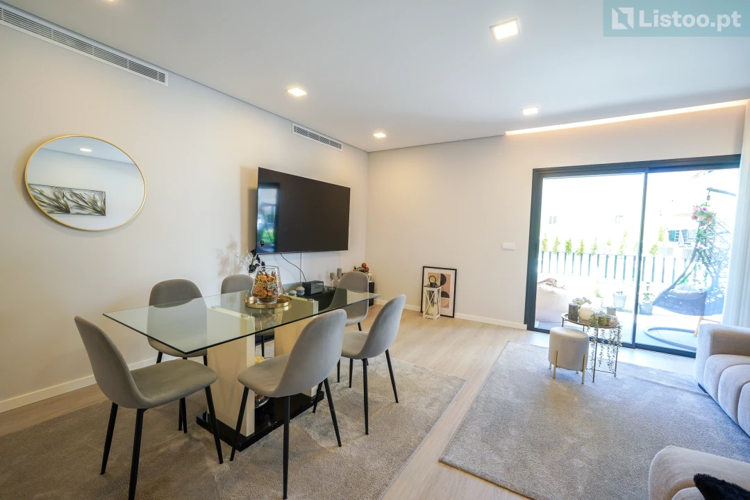 Apartamento T2 para Venda em Malveira e São Miguel de Alcainça Foto 7