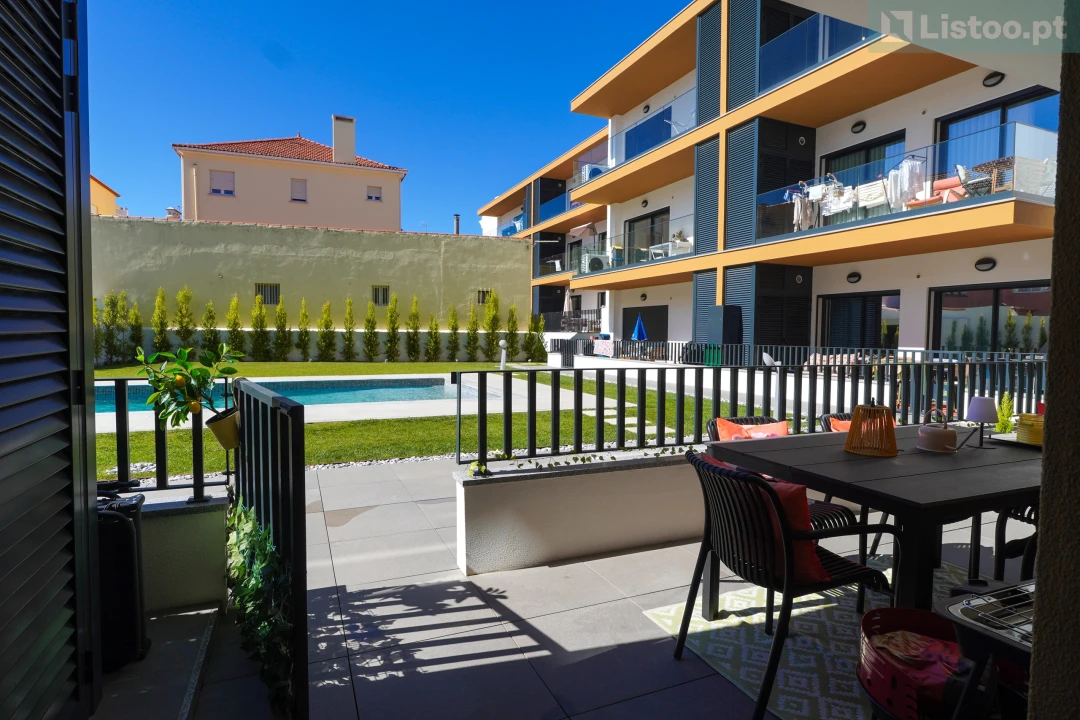 Apartamento T2 para Venda em Malveira e São Miguel de Alcainça Foto 2