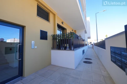 Apartamento T2 para Venda em Malveira e São Miguel de Alcainça