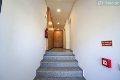 Apartamento T2 para Venda em Malveira e São Miguel de Alcainça