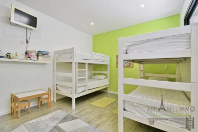Moradia T7 para Venda em Famalicão