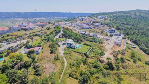 Moradia T7 para Venda em Famalicão