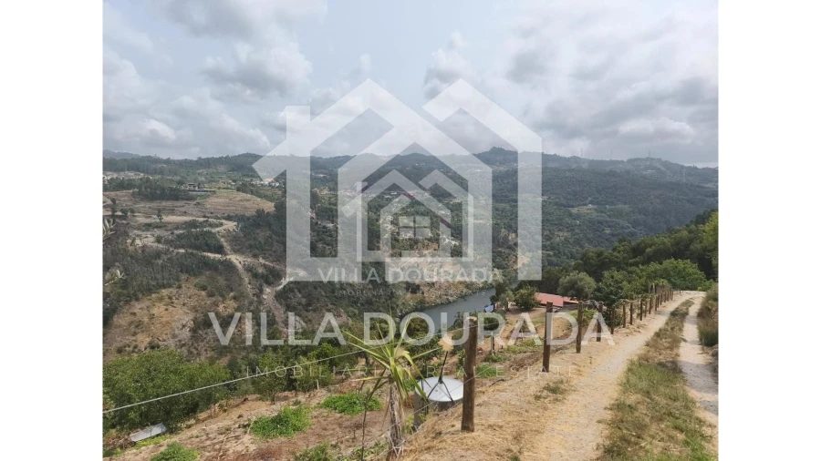 Terreno para Venda em Tarouquela Foto 10