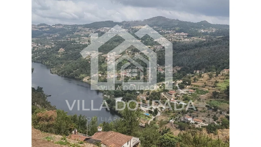 Terreno para Venda em Tarouquela