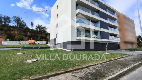 Apartamento T1 para Venda em Canelas