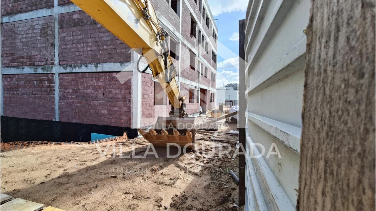 Apartamento T1 para Venda em Canelas Foto 6