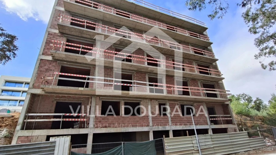 Apartamento T1 para Venda em Canelas