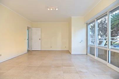 Apartamento T2 para Arrendamento em Cascais e Estoril