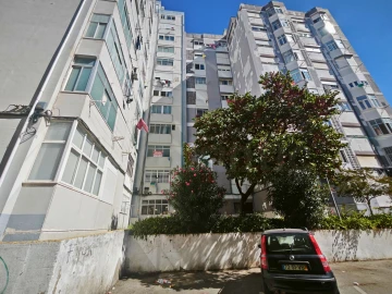 Apartamento T1 para Venda em Águas Livres