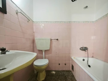 Apartamento T1 para Venda em Águas Livres