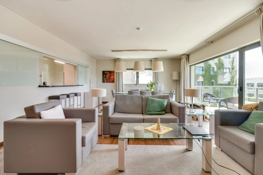 Apartamento T2 para Arrendamento em Agualva e Mira-Sintra Foto 2