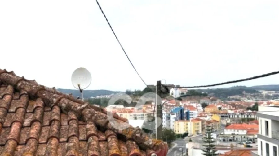 Moradia T3 para Venda em Santa Maria, São Pedro e Matacães
