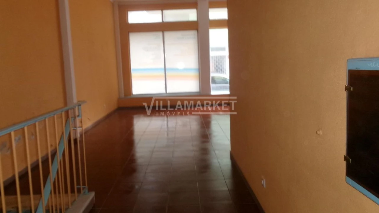 Negócio para Venda em Baixa da Banheira e Vale da Amoreira Foto 4