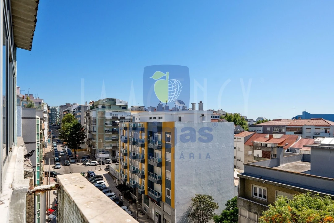Apartamento T2 para Venda em Almada, Cova da Piedade, Pragal e Cacilhas Foto 18