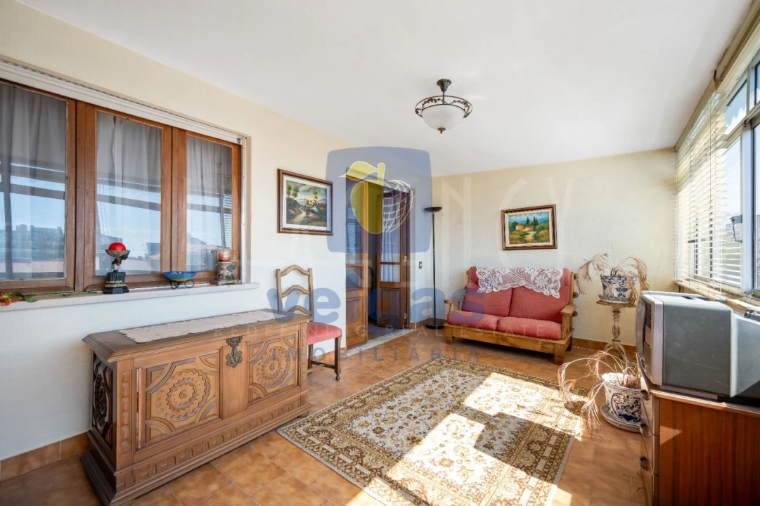 Apartamento T2 para Venda em Almada, Cova da Piedade, Pragal e Cacilhas Foto 2