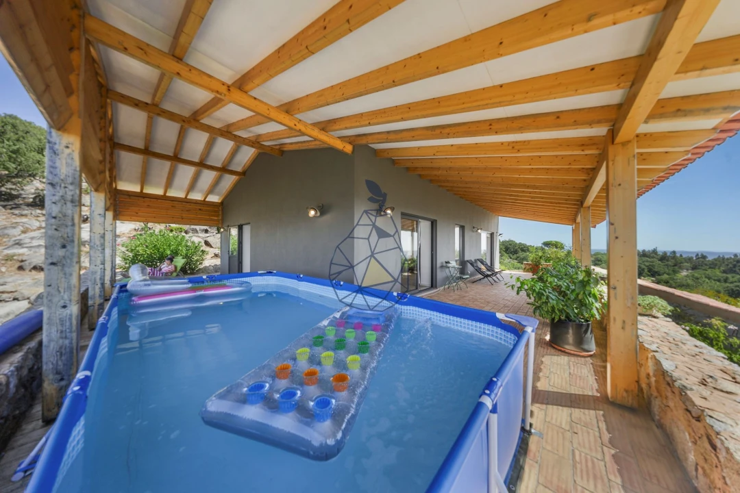 Quinta T3 para Venda em Monchique Foto 32