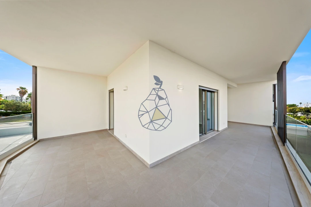 Apartamento T2 para Venda em Portimão Foto 24