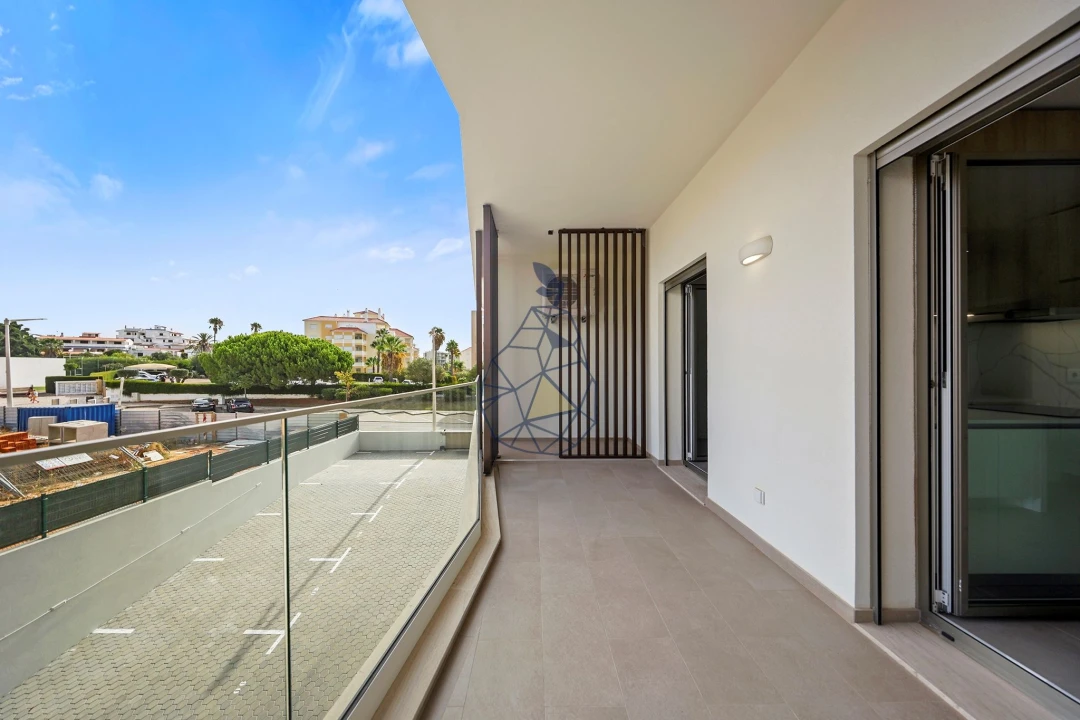 Apartamento T2 para Venda em Portimão Foto 11