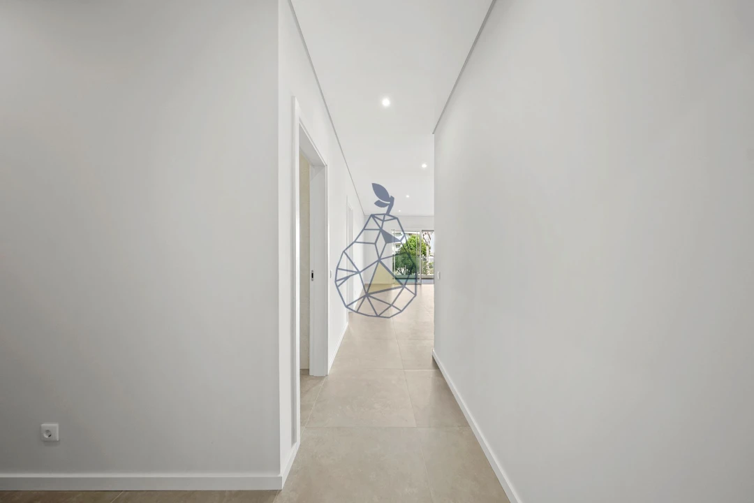 Apartamento T2 para Venda em Portimão Foto 15