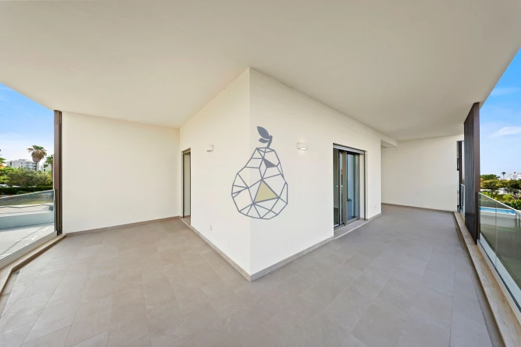 Apartamento T2 para Venda em Portimão Foto 24