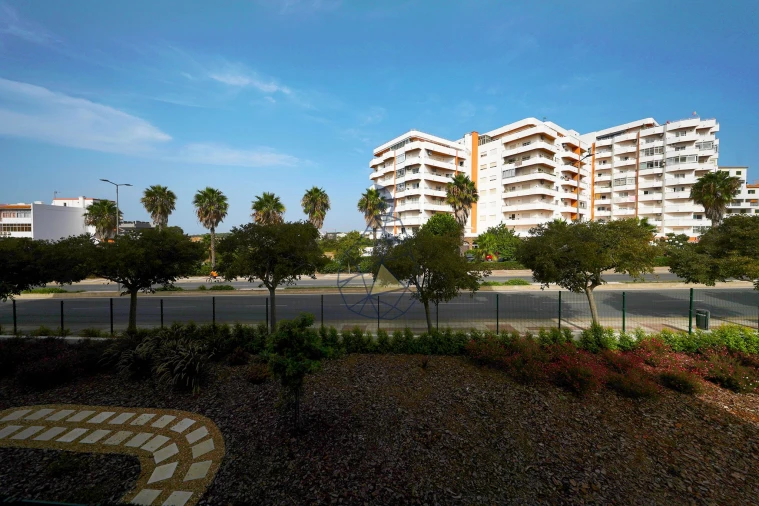 Apartamento T2 para Venda em Portimão Foto 27