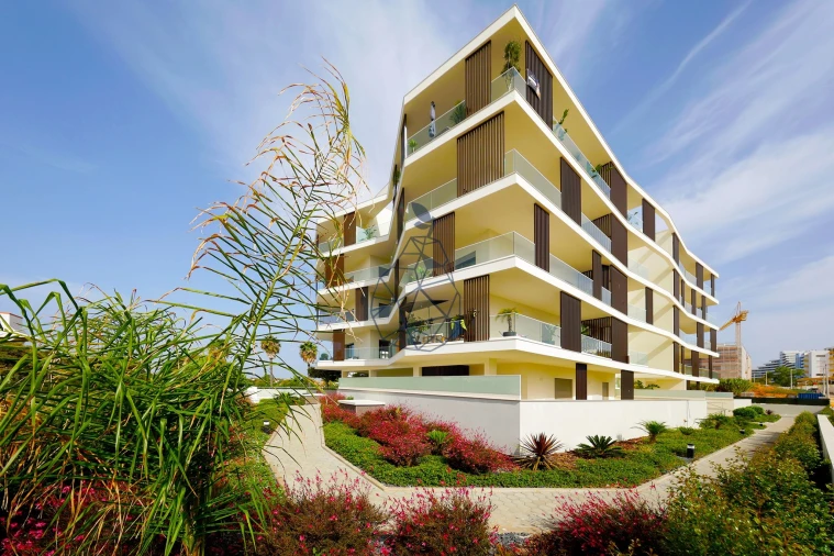 Apartamento T2 para Venda em Portimão Foto 45