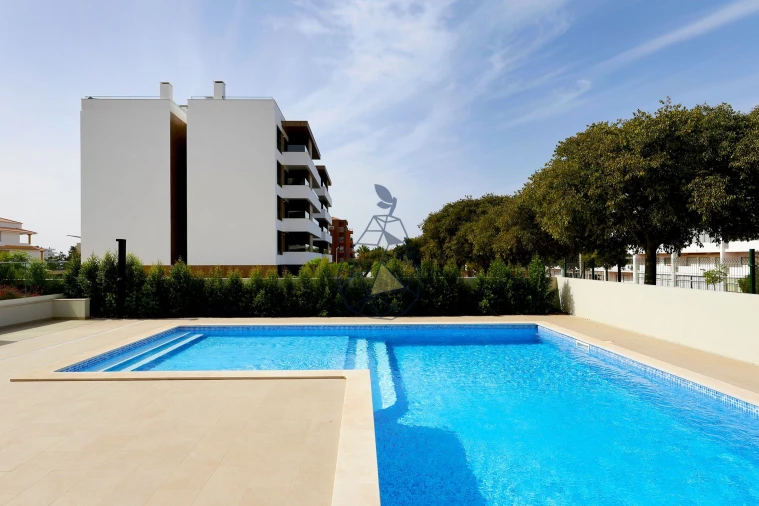 Apartamento T2 para Venda em Portimão Foto 37