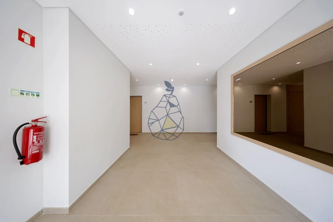 Apartamento T2 para Venda em Portimão Foto 34