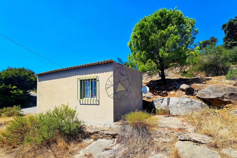 Quinta T3 para Venda em Monchique Foto 41