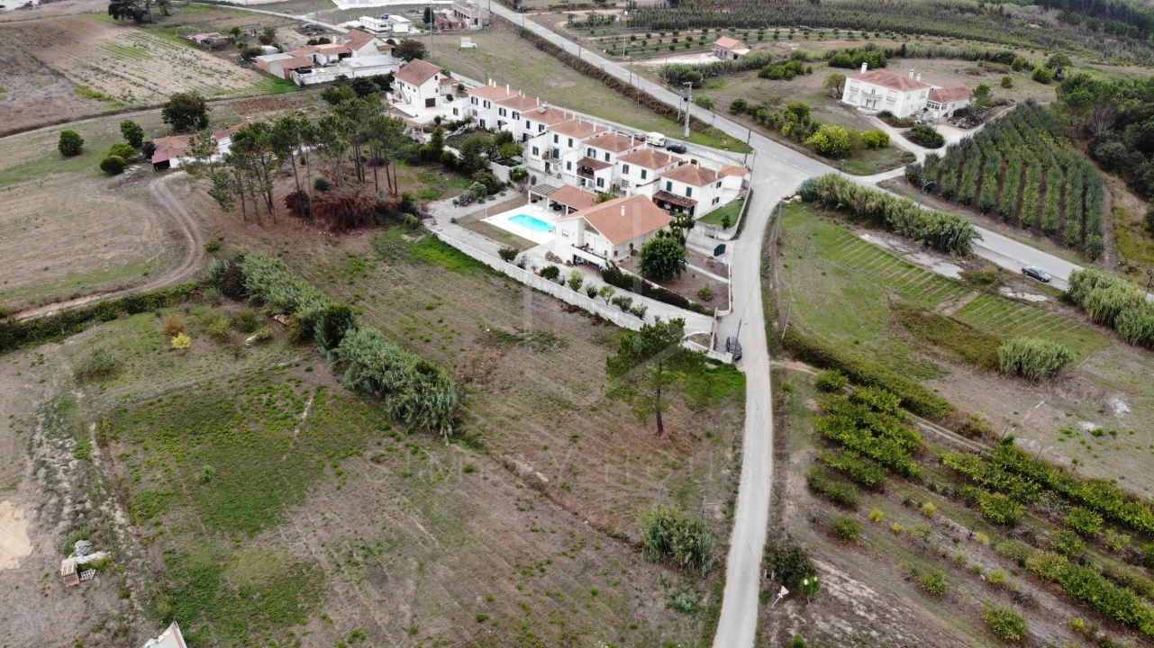 Terreno para Venda em Cela Foto 7