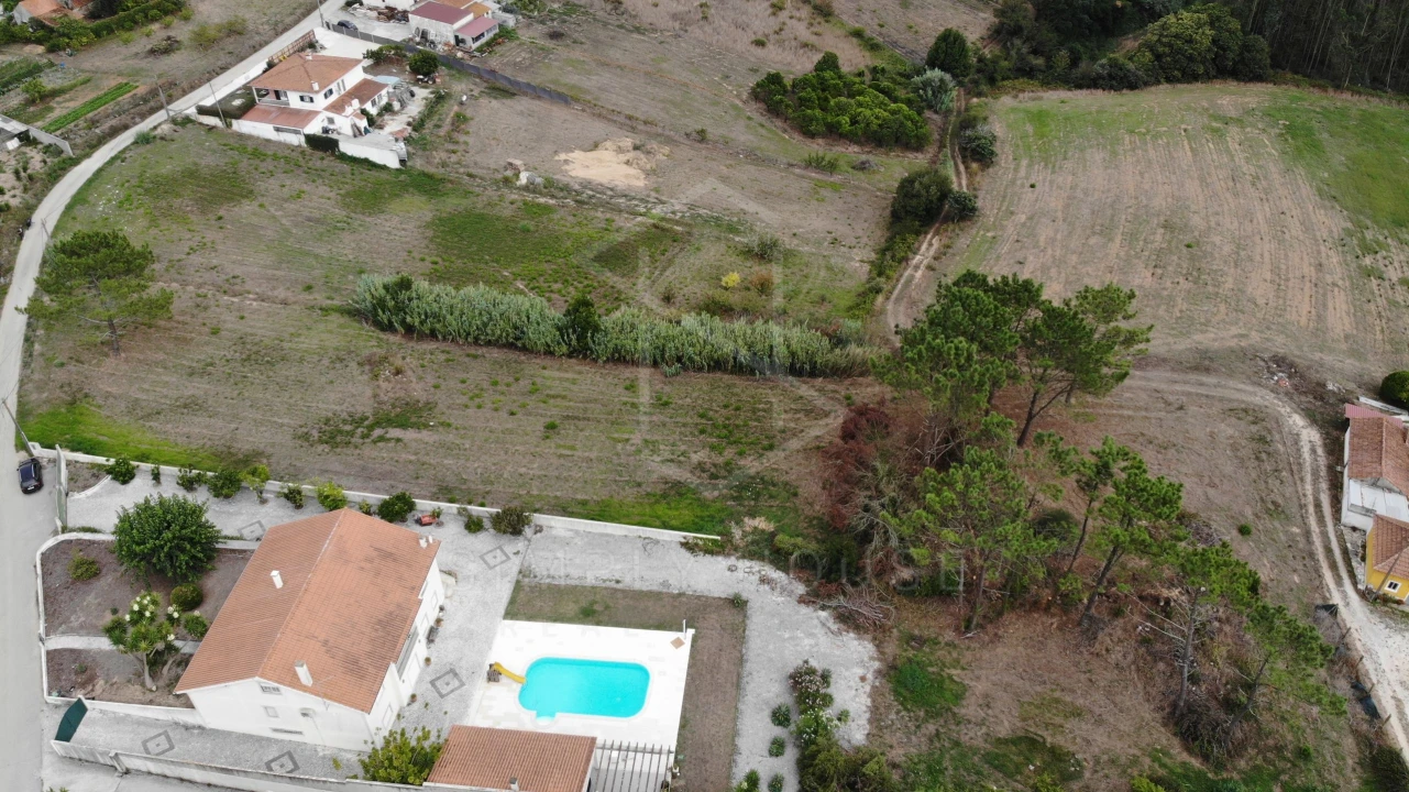 Terreno para Venda em Cela Foto 15
