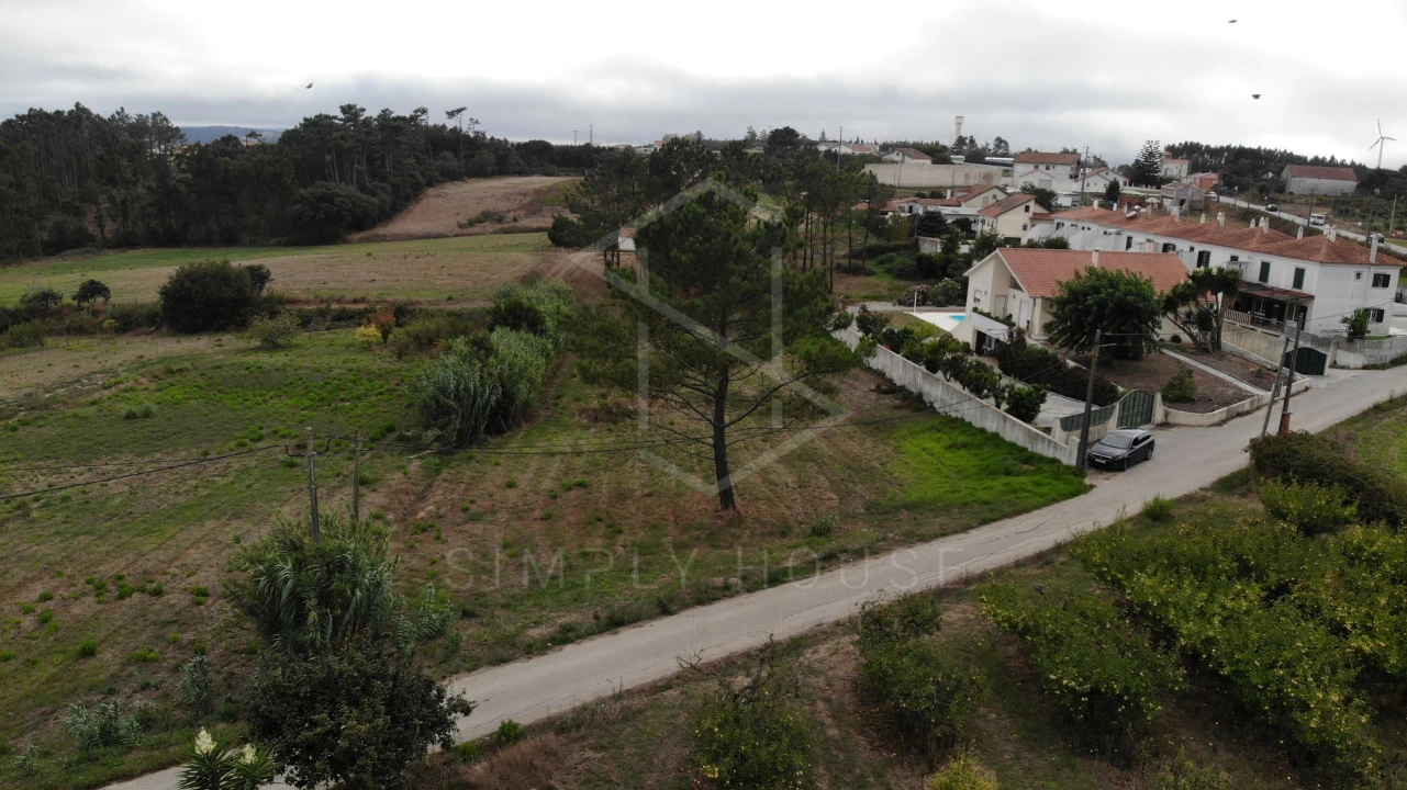 Terreno para Venda em Cela Foto 40