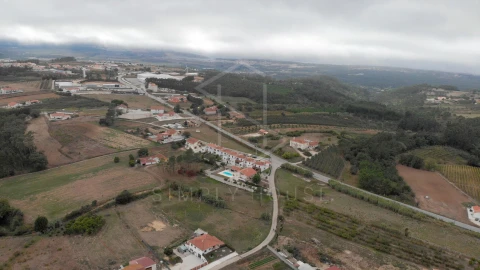 Terreno para Venda em Cela