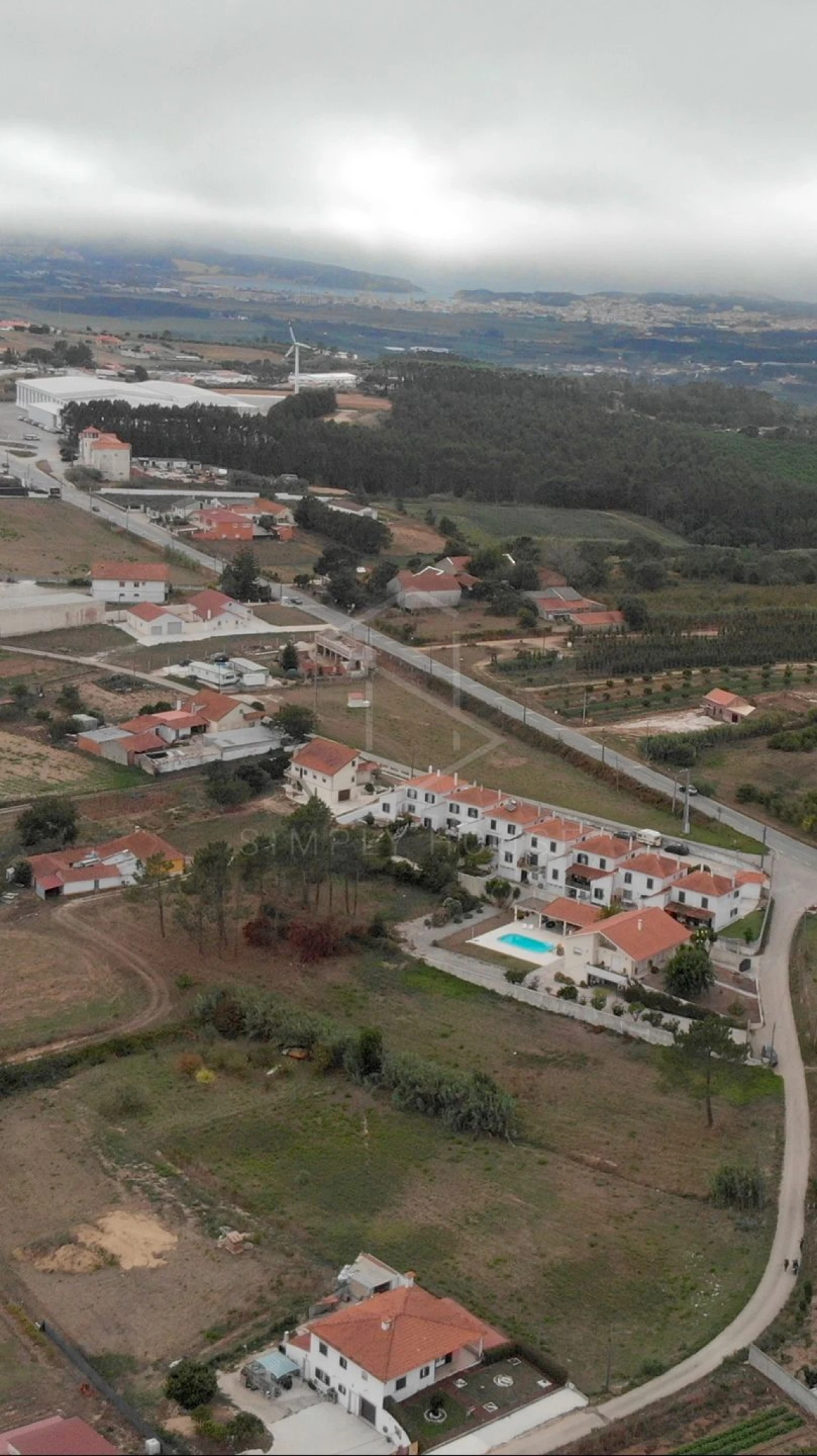 Terreno para Venda em Cela Foto 11