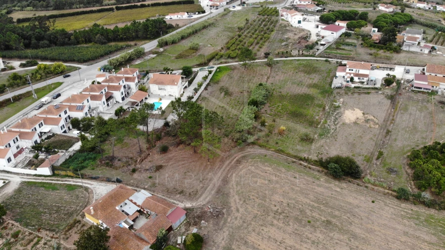Terreno para Venda em Cela Foto 22
