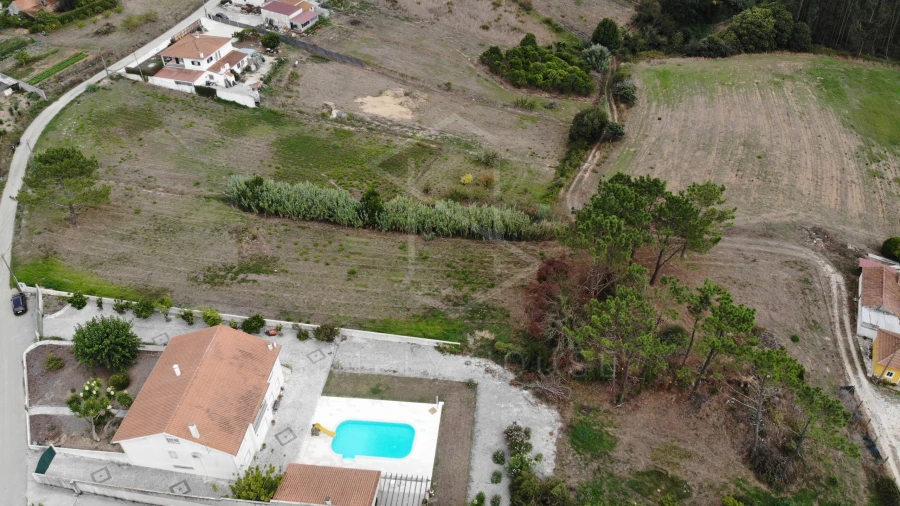 Terreno para Venda em Cela Foto 15