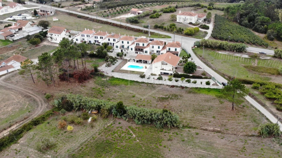 Terreno para Venda em Cela Foto 6
