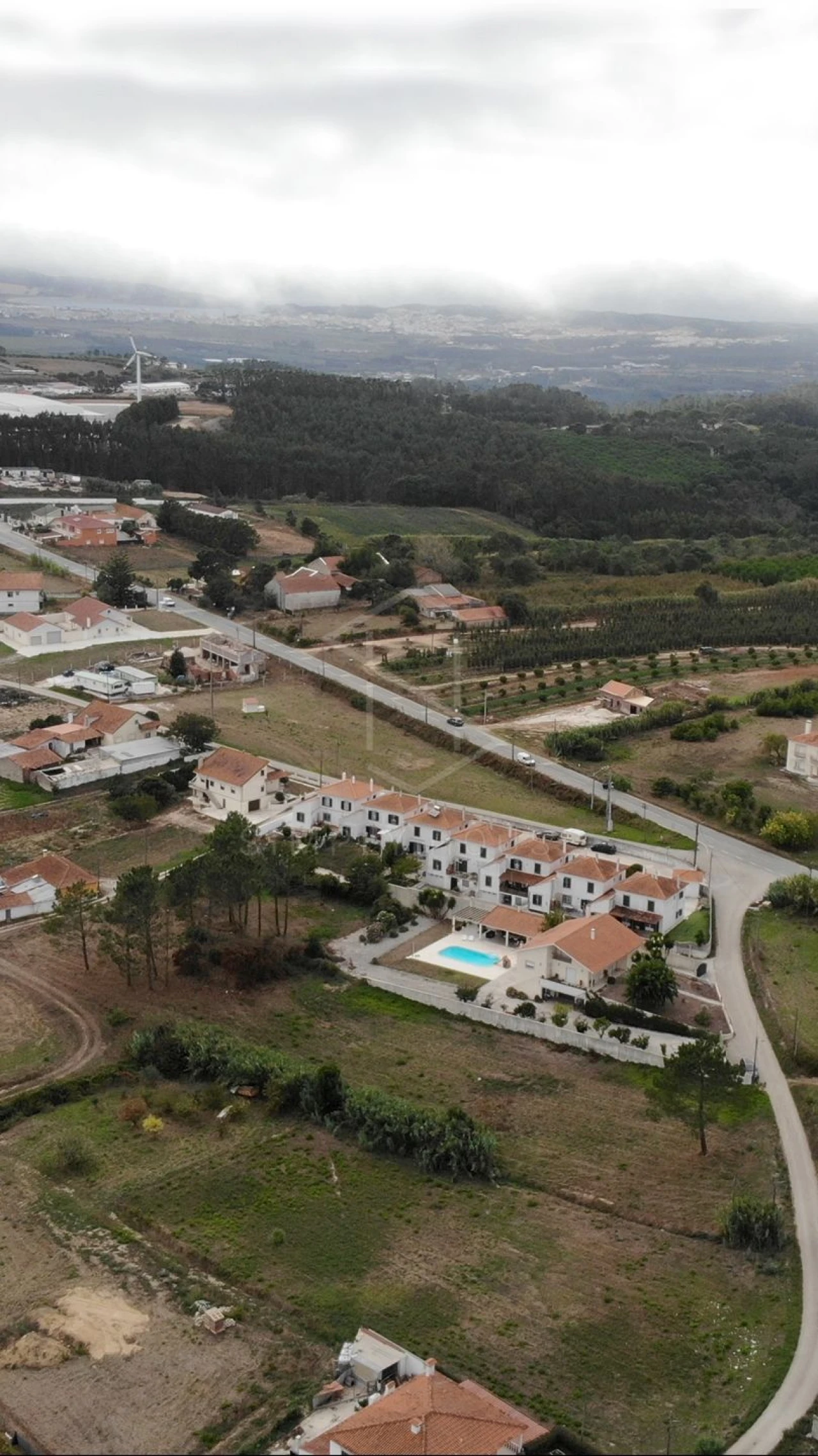 Terreno para Venda em Cela Foto 30