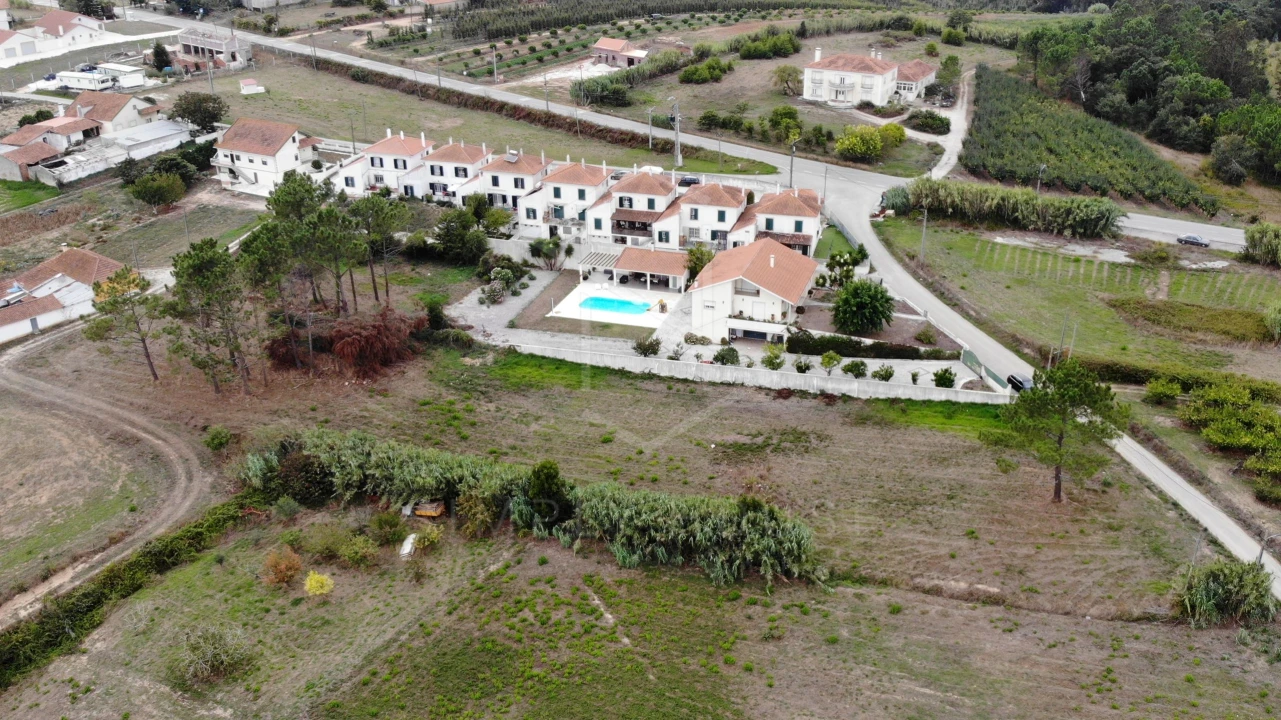 Terreno para Venda em Cela Foto 6