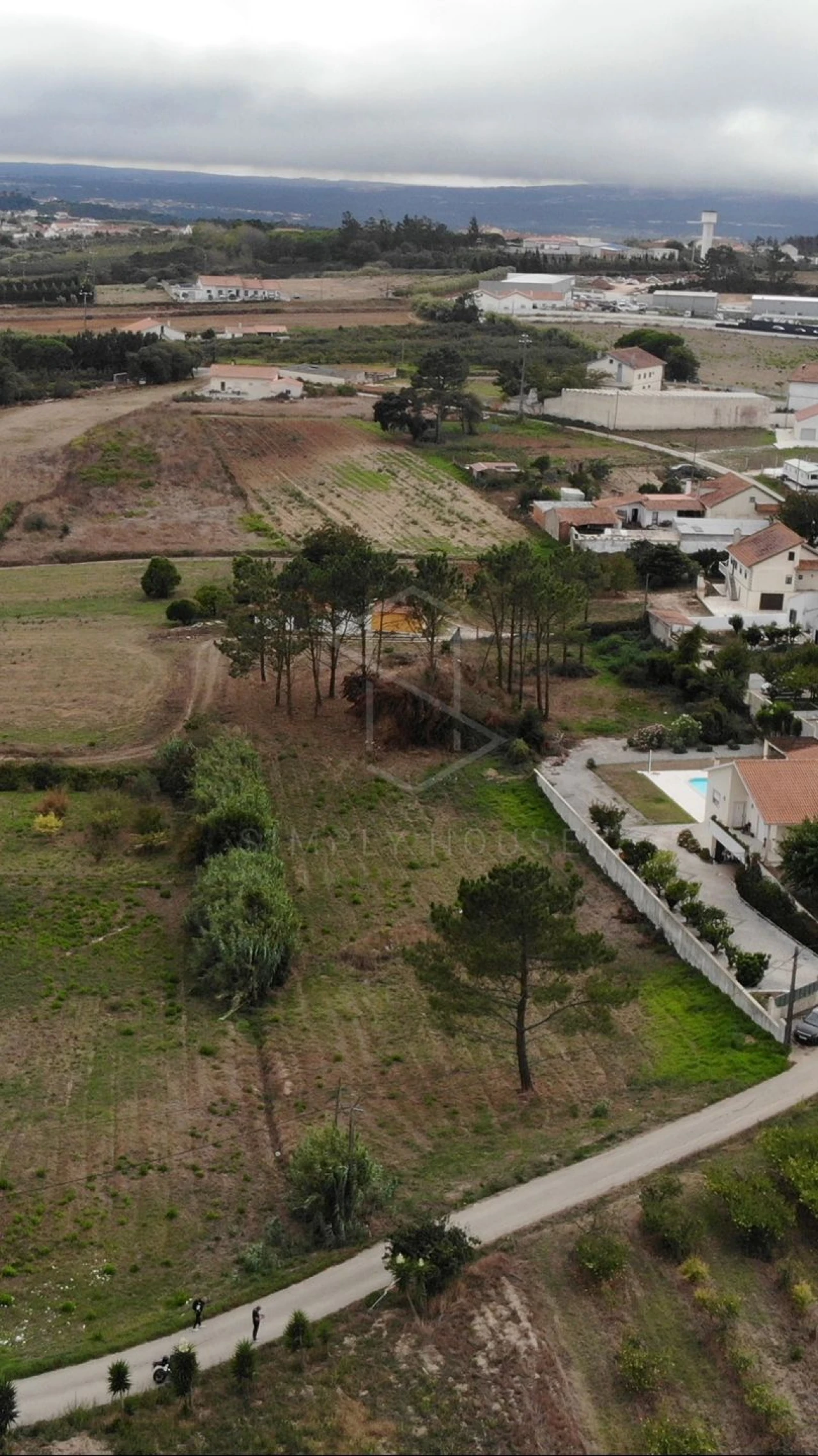 Terreno para Venda em Cela Foto 35