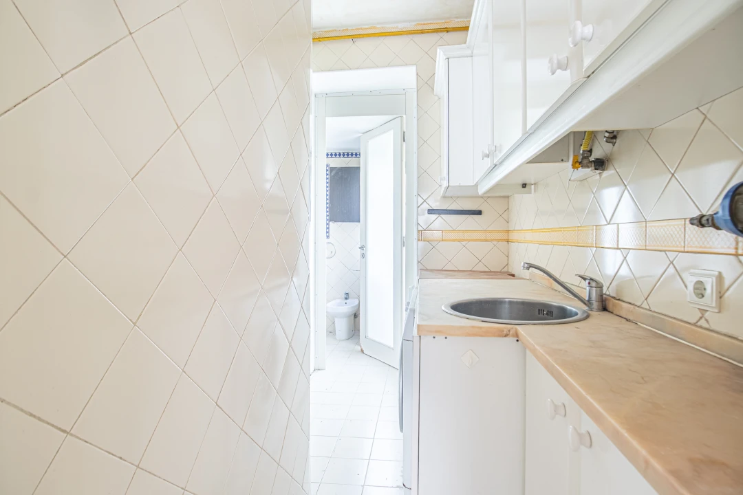 Apartamento T2 para Venda em Santa Maria Maior Foto 13