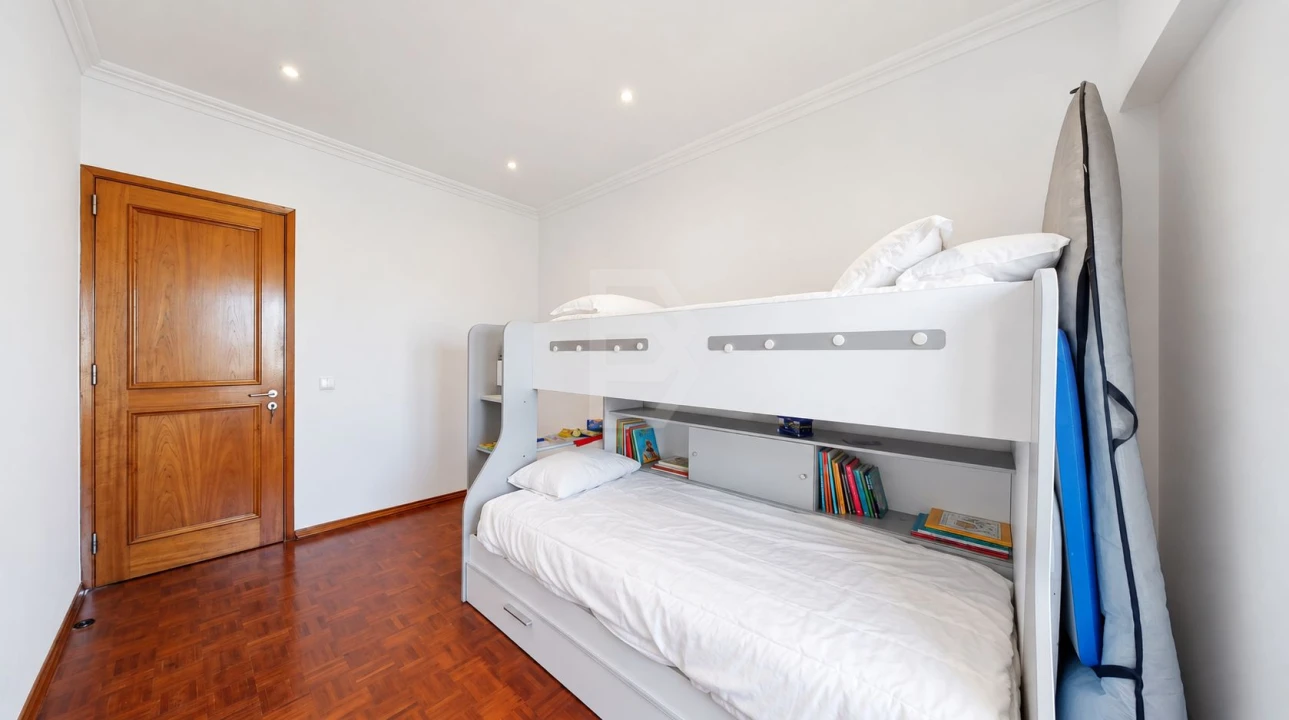 Apartamento T3 para Venda em Costa da Caparica Foto 13