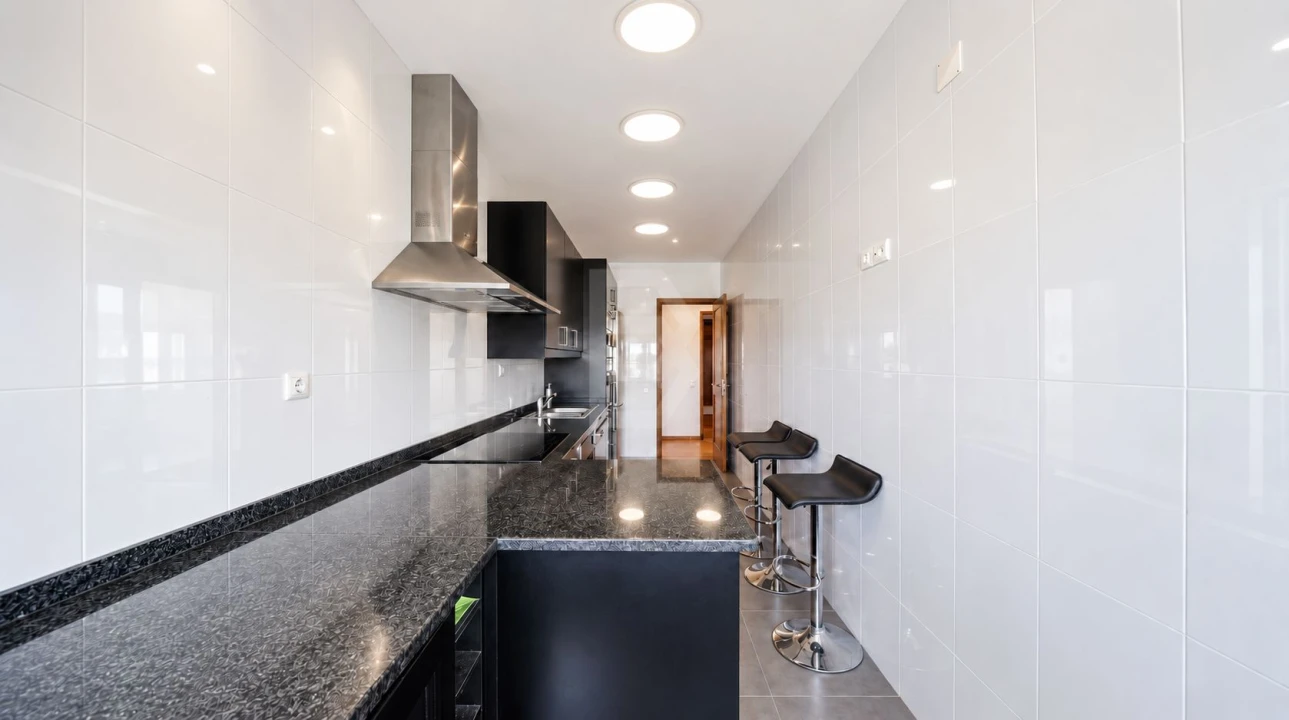 Apartamento T3 para Venda em Costa da Caparica Foto 6