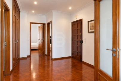 Apartamento T3 para Venda em Costa da Caparica