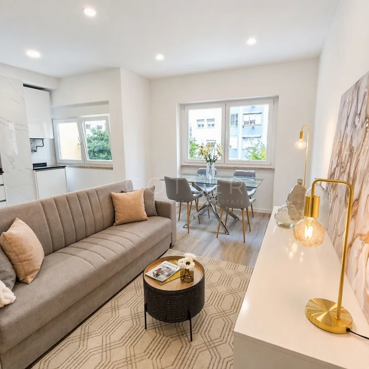 Apartamento T3 para Venda em Benfica Foto 3