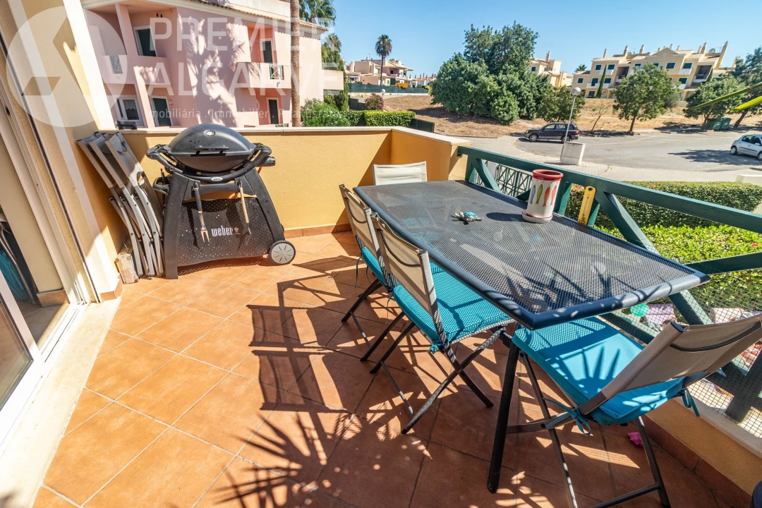 Apartamento T2 para Venda em Albufeira e Olhos de Água Foto 12