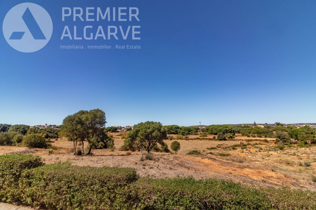 Apartamento T2 para Venda em Albufeira e Olhos de Água Foto 28