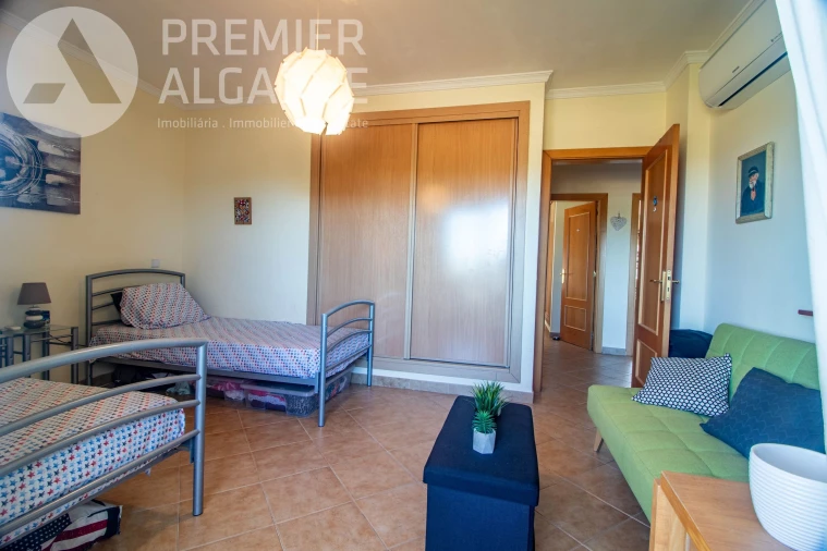 Apartamento T2 para Venda em Albufeira e Olhos de Água Foto 24
