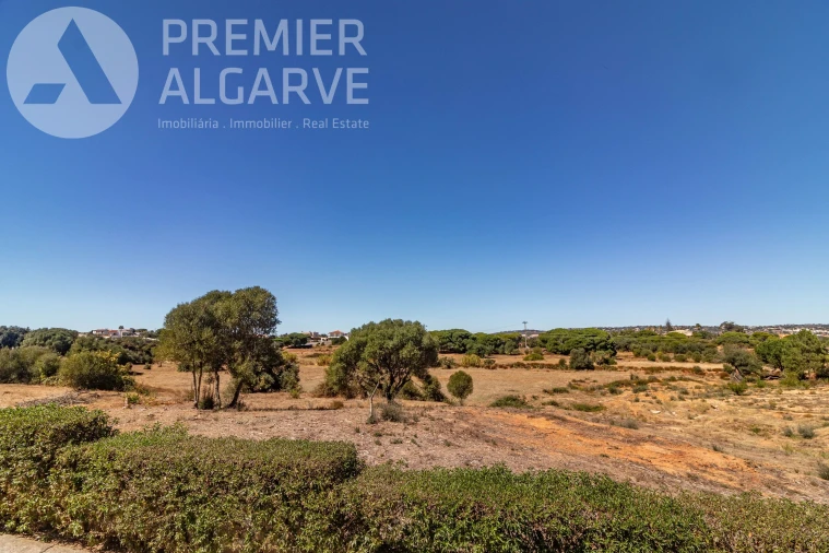 Apartamento T2 para Venda em Albufeira e Olhos de Água Foto 28